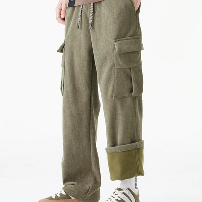 Bequeme Cordhose mit Fleecefutter