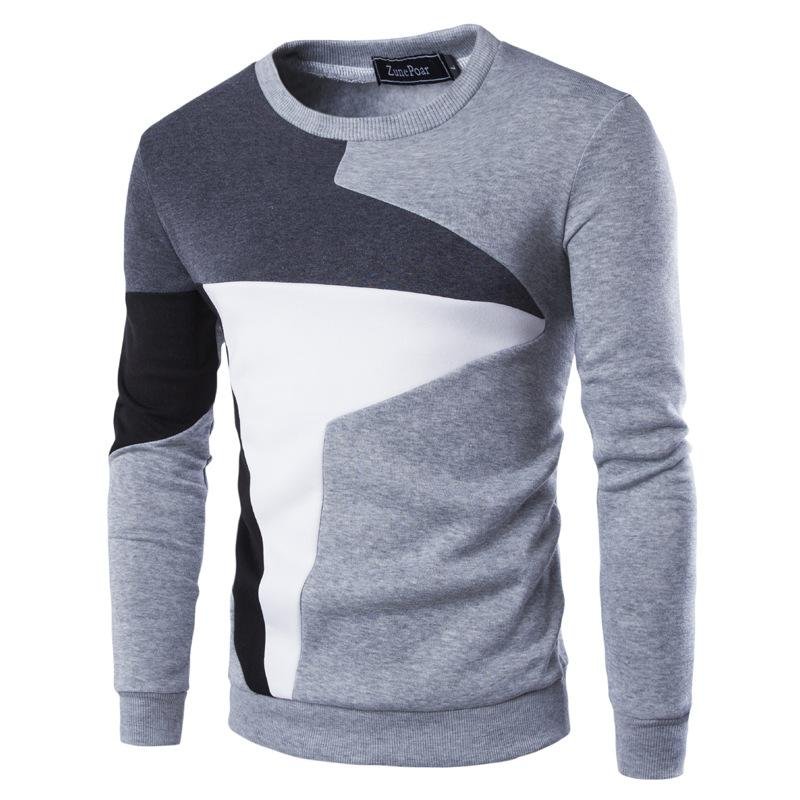 Klassischer warmer Pullover mit geometrischem Muster