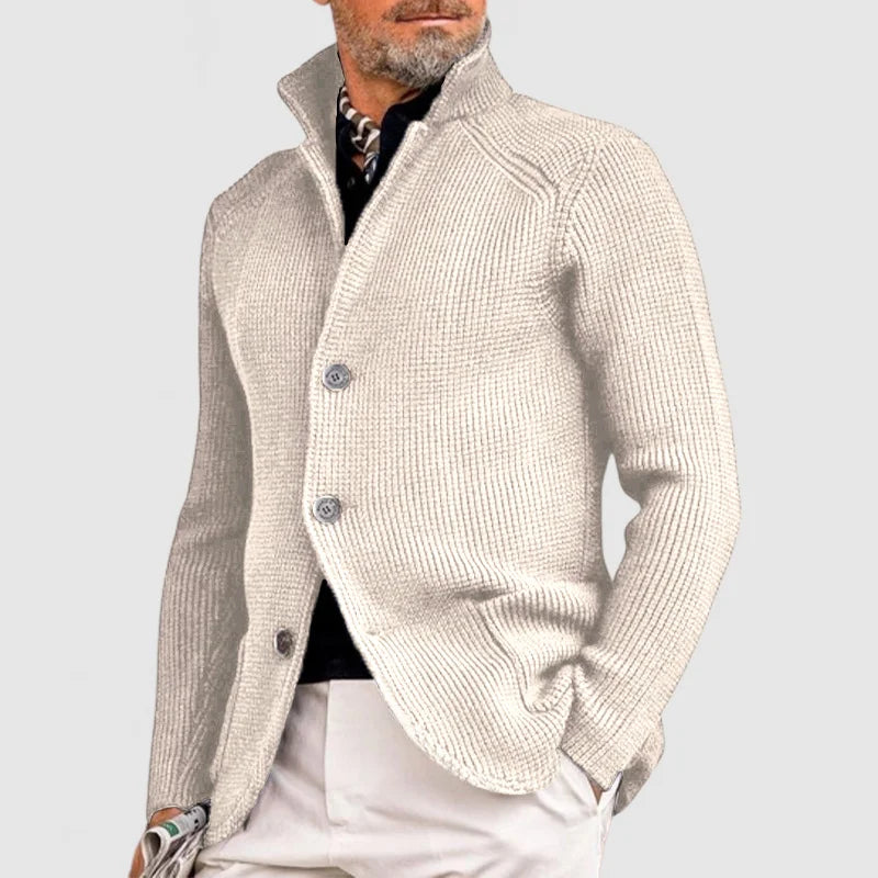 Klassischer, stylischer Cardigan