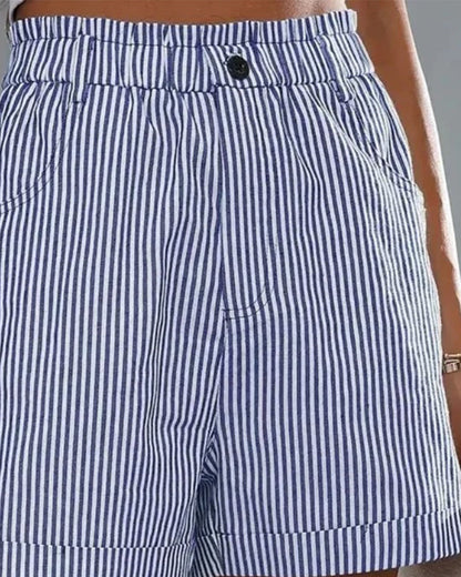 Gestreifte Shorts mit hoher Taille