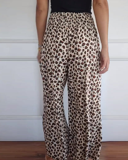 Lässige Hose mit weitem Bein und Leopardenmuster