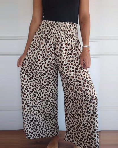 Lässige Hose mit weitem Bein und Leopardenmuster