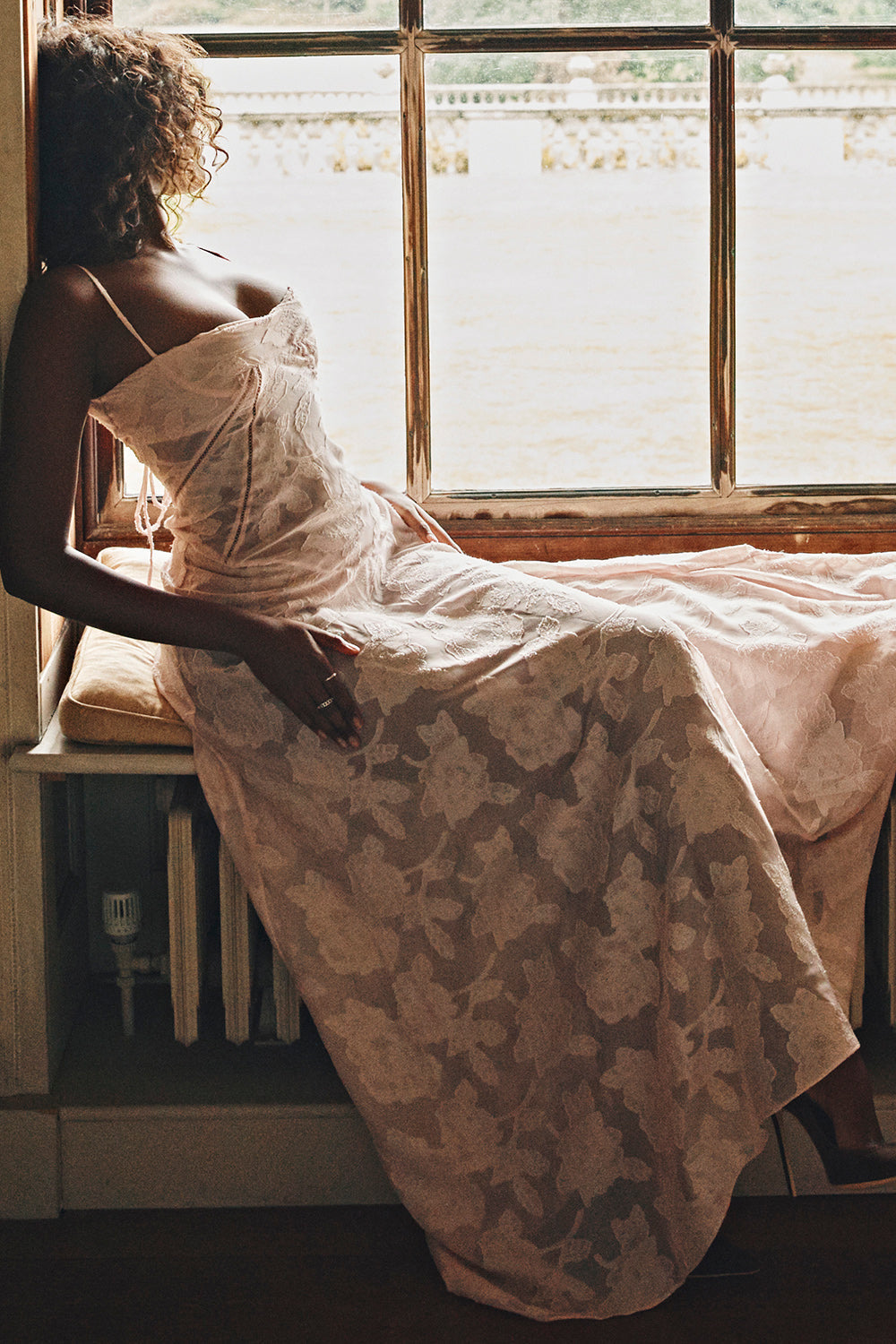 Paulette™ – Elegantes langes Korsettkleid