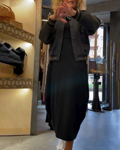 Amara™ - Lässige einfarbige jacke mit stehkragen und knopf