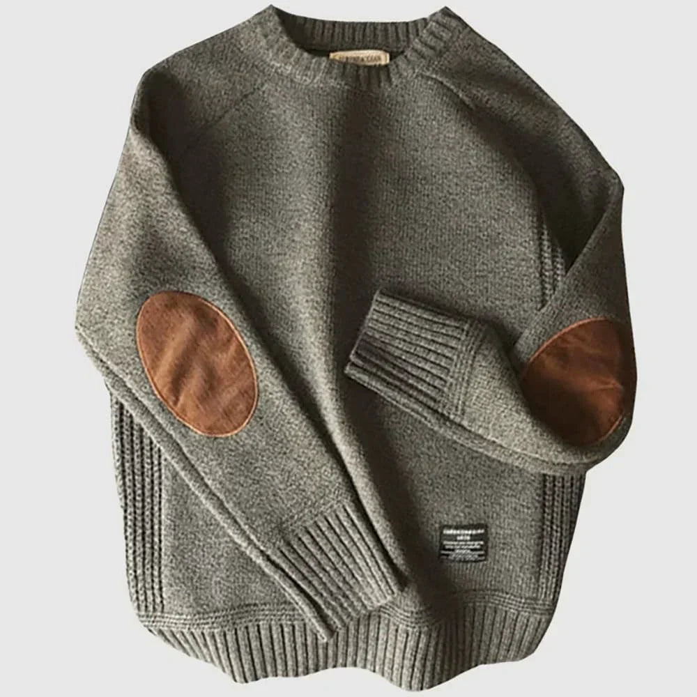 Stylischer Winterpullover